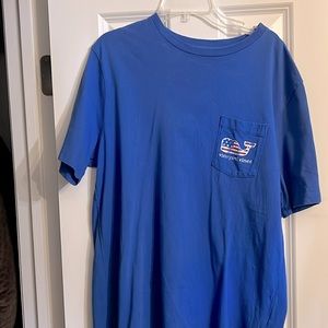Vineyard Vines Americana men’s t shirt- medium